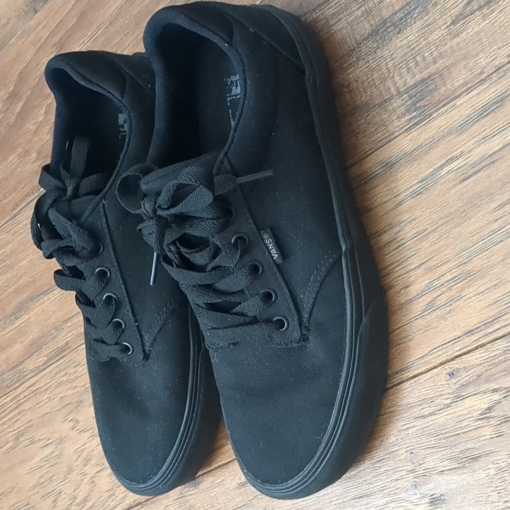 Black Vans Sneakers